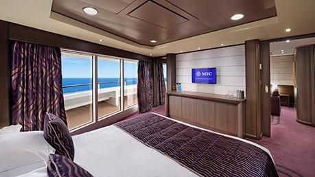 MSC YACHT CLUB EXECUTIVE & FAMILY SUITE-[YC2]