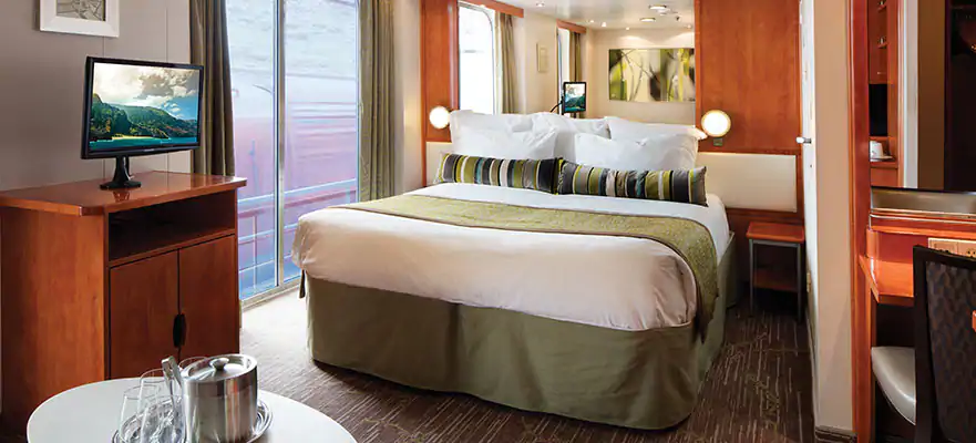 1-Bedroom Obstructed View Family Suite-[SQ]