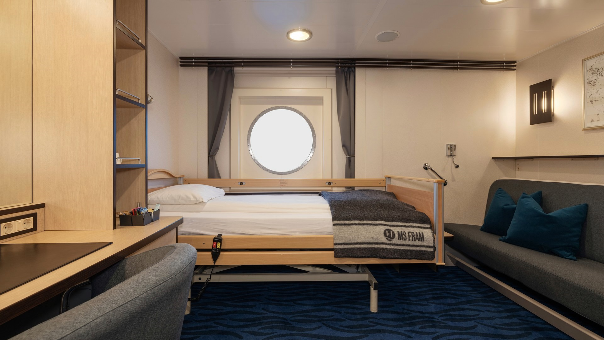 Polar Outside – [SD]