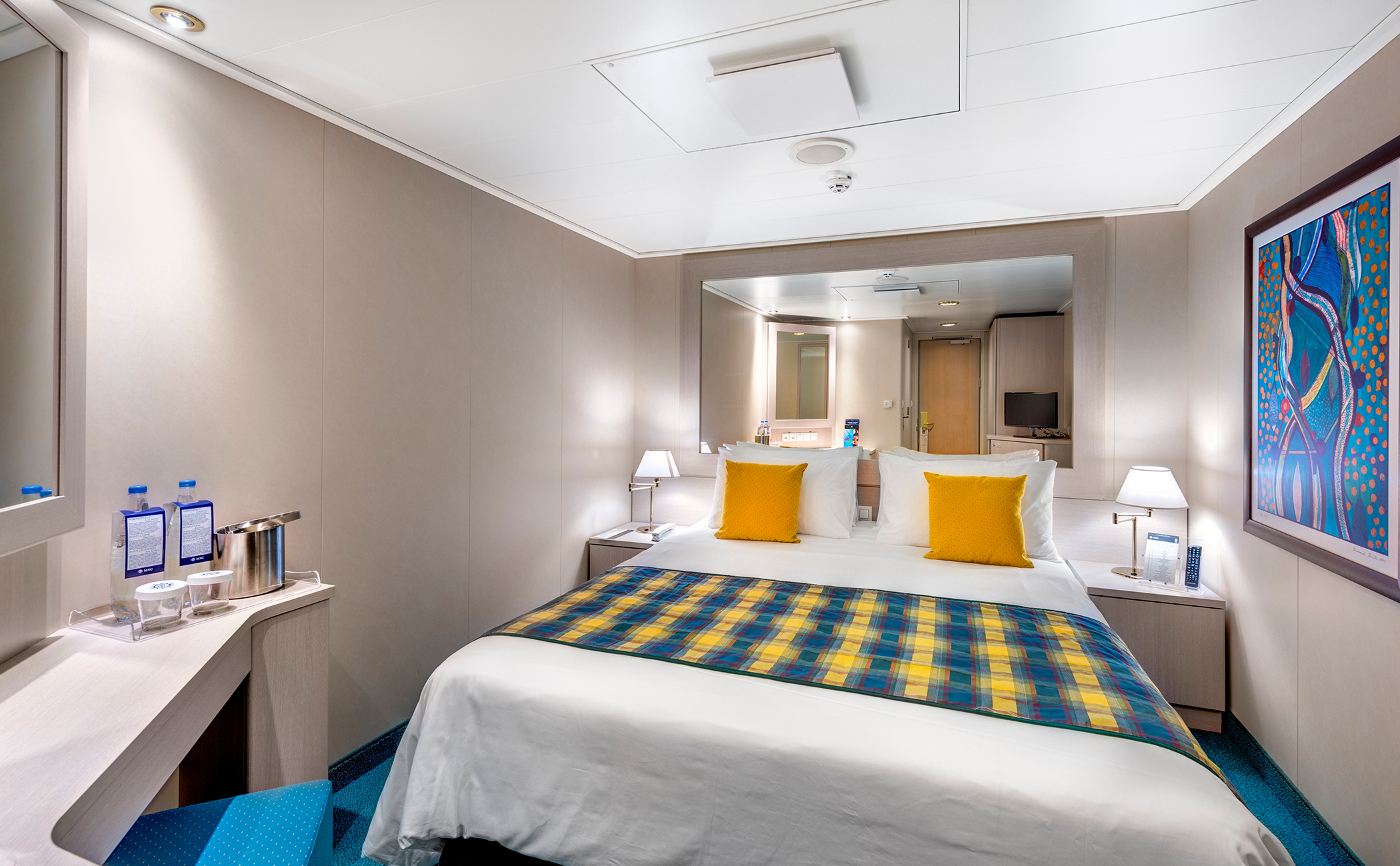 JUNIOR INTERIOR FANTASTICA – [IM2]