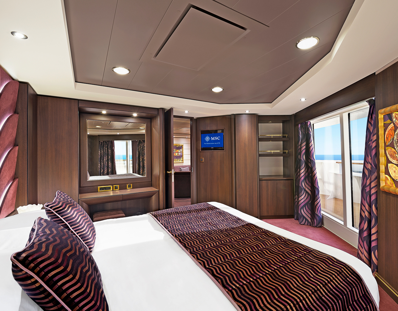 PREMIUM SUITE AUREA WITH SEALED WINDOW-[SLS]