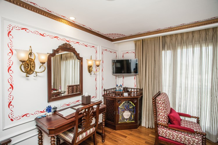Colonial Suite A-[CSA]